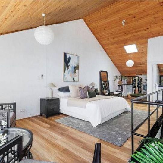 Work.Live.Subi. - Photo 1