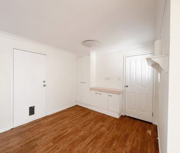 2/14 Jessica Court, Labrador - Photo 5