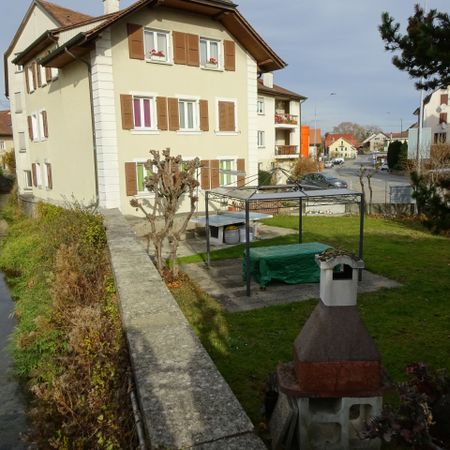 6.5 rooms under the roof, renovated, very large living space, balconies - Photo 3
