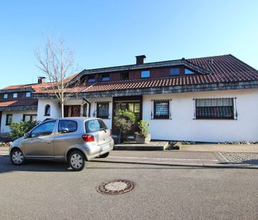 Glücksgriff! Attraktive 2,5-Zimmer-DG-Einliegerwohnung mit Loggia -... - Photo 3