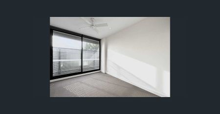 2 Bedroom Apartment in Prime Location! - Photo 3