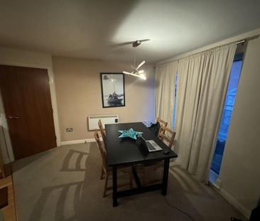 2 bedroom flat to rent - Photo 6