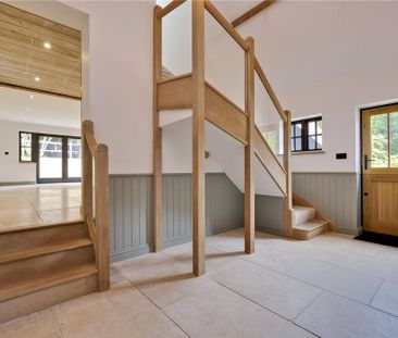 3 bedroom detached house to rent - Photo 4