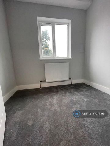5 bedroom terraced house to rent - Photo 2