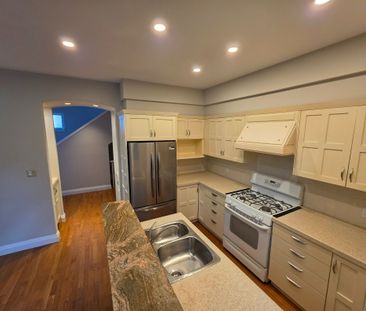 For Lease - 8 Bright Street Unit# B, Toronto, Ontario - Photo 3