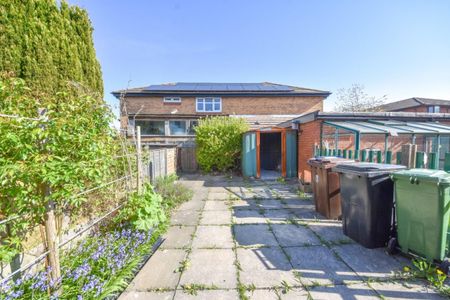 3 bed House - Terraced for Rent - Photo 4