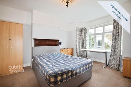 4 bedroom semi-detached house to rent - Photo 3