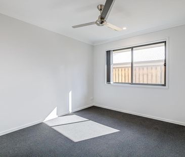 13 Sheepdog Road, Park Ridge QLD 4125 - House For Rent | Domain - Photo 3