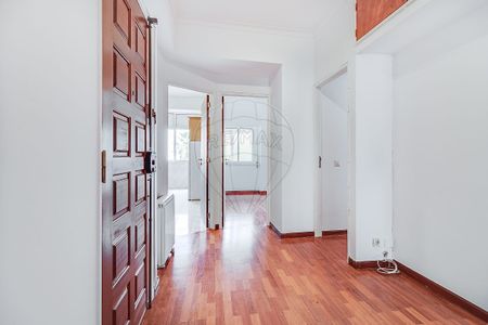 Apartamento T2 em Lisboa - Photo 2