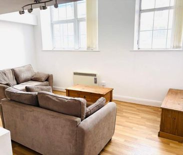 St Thomas Lofts, Swansea, SA1. - Photo 2