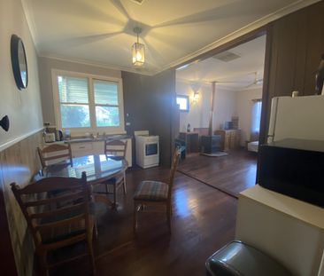 Furnished Family Home In Northam - Photo 5