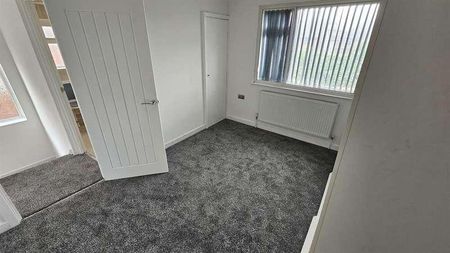Brabzon Road - Heston, TW5 - Photo 5