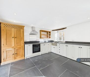 3 bedroom terraced house to rent - Photo 3