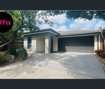 Modern Family Home with Dual Living Areas - Photo 6