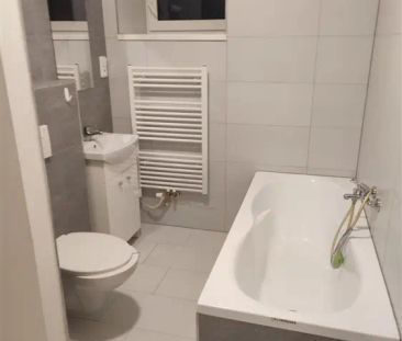 Pronájem bytu 1+kk v Libochovicích - Fotografie 2