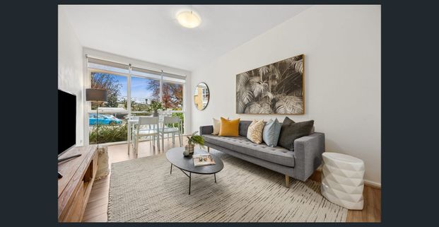 Bright Boutique Living in a Prime Camberwell Location - Photo 1