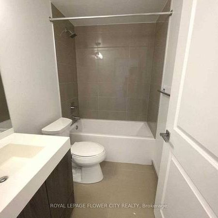 Yonge/Sheppard Prime Location 1Bdrm Unobstructed View 9Ft Ceilings - Photo 4