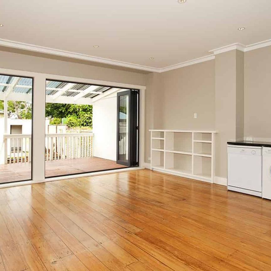 16A Victoria Road, Devonport - Photo 1