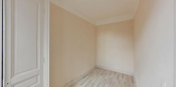 Location Appartement 2 pièces 24m² CHATELLERAULT 86100 - Photo 2