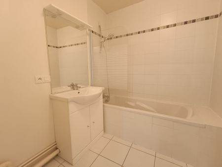 Appartement RUE SAINT JEAN CESAREE - Photo 3