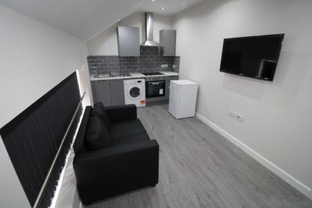 Market Street West Flat, PRESTON, Lancashire PR1 2HB - Photo 2