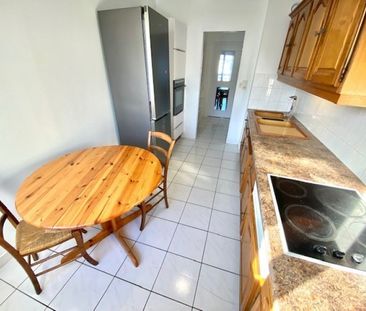 T3 MEUBLE DE 73 M² - ROUTE DE VIENNE LYON 7 - Photo 4