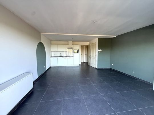 Appartement te huur - Photo 1