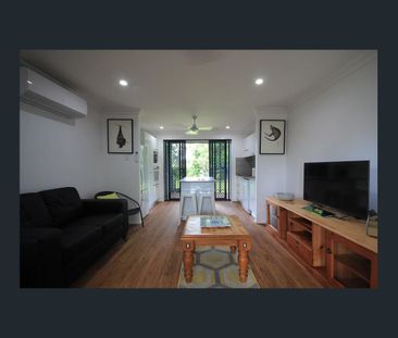 One of a Kind Gem in Kelso - Photo 2