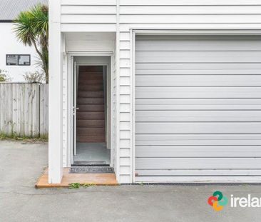 Sunny on Springfield - Photo 1