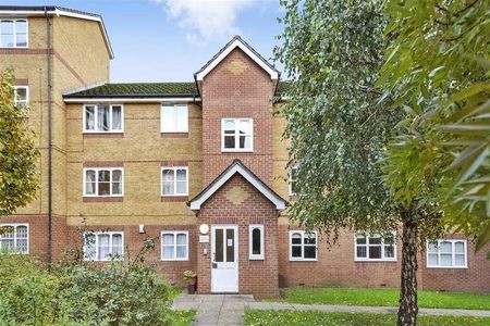 Century House, Lewisham, SE8 - Photo 2