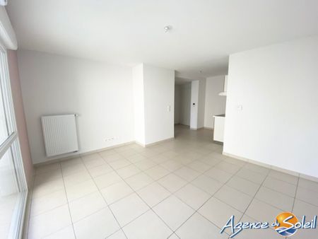 Marseillan – Location Appartement – 40.63 m² – 580€ CC / mois - Photo 3