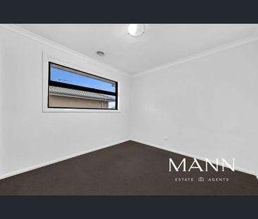 6 Harrower Street, Roxburgh Park, Vic 3064 - Photo 5