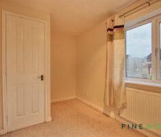 2 BEDROOM House - Mid Town House - Photo 1