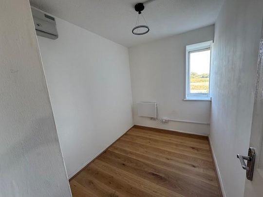 3 bedroom apartment to rent - Photo 1