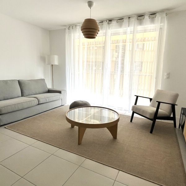 Location Appartement 2 pièces 48m² BORDEAUX 33000 - Photo 1