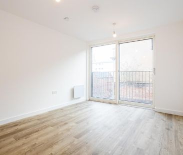 2 bedroom flat to rent - Photo 4