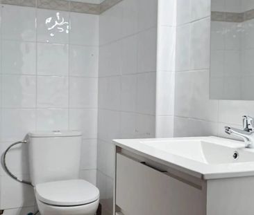 Valencia Capital, Valencian Community 46008 - Photo 4