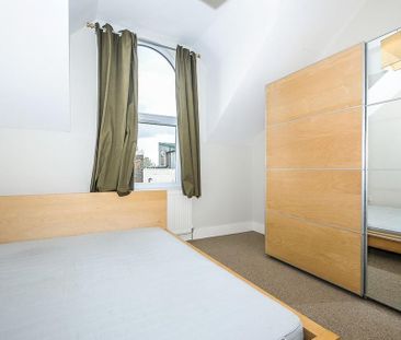 1 bedroom property to rent - Photo 2