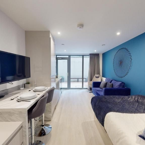 Studio to rent - Photo 1