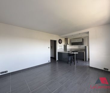 Location Appartement 2 pièces 48m² AUBAGNE 13400 - Photo 4