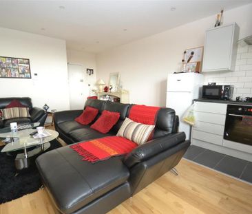1 bedroom flat to rent - Photo 3