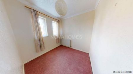 2 bedroom property to rent in Plymouth - Photo 3