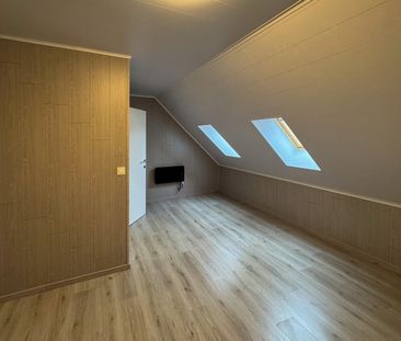 Gerenoveerde woning met 1 slaapkamer en slaaphoekje te Lampernisse. - Photo 4