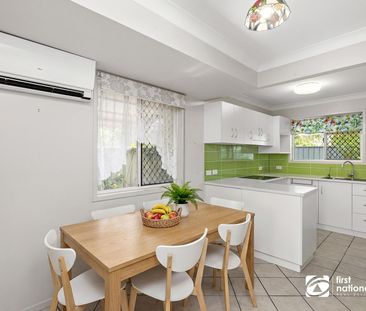 TWO BEDROOM TOWNHOUSE IN THE HEART OF CLEVELAND - Photo 5