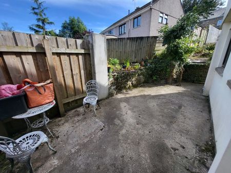 TRURO LANE, PENRYN - Photo 3