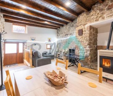 Alquiler de chalet adosado en Calle Bueño - Photo 5