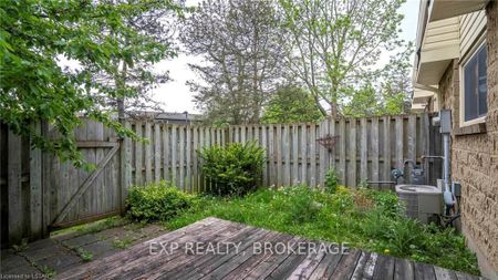 For Lease - 53-1460 Limberlost Road, London North, Ontario - Photo 2