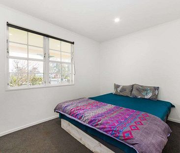 Kelvin Grove 3 Bedroom Home - Photo 1