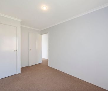 Spacious Family Living - Photo 4