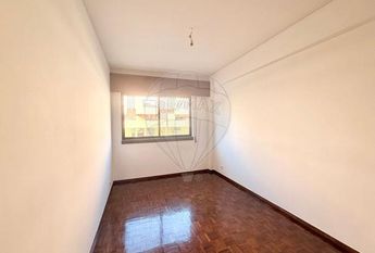 Apartamento T4 em Lisboa